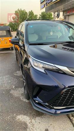 تويوتا سيينا